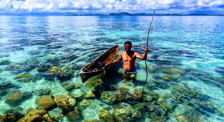 Suku-Bajo-Bajau-4~3