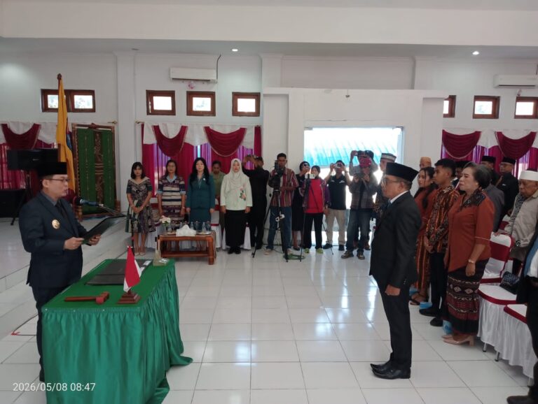 Wabup Alor Lantik Melkisedek Bely Jadi Sekda Defenitif, Tekankan Penguatan Reformasi Birokrasi
