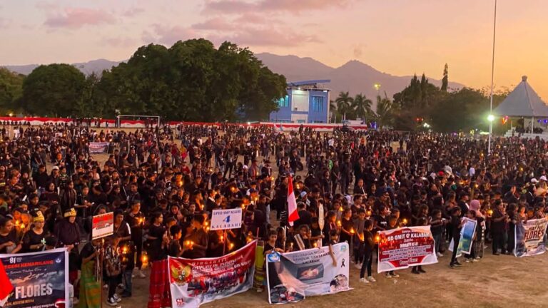 Karnaval Berubah Jadi Perarakan Doa, Alor Kirim Cahaya untuk Flores