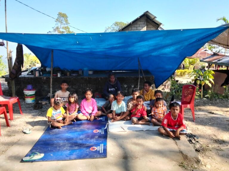 Bak Air Pecah, Rumah Retak di Dobo, Kabupaten Sikka dan Bantuan Pemerintah yang Belum Terasa